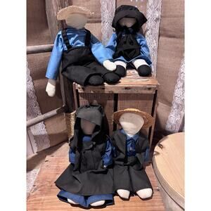 Set of 4 Amish Family No Face Black Blue Bonnets Straw Hats Handmade Rag Dolls